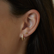 Load image into Gallery viewer, E1035 | Small Rectangular Diamond Hoops