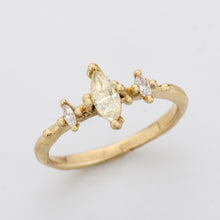 Load image into Gallery viewer, DR1035 | Queen of Marquise Diamond Ring