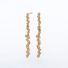 Load image into Gallery viewer, E1004 | Chandelier Earrings with White Diamonds