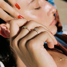 Load image into Gallery viewer, R1013 | Pearl Cluster Ring with Coral Details