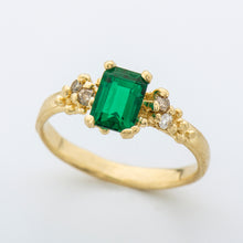 Load image into Gallery viewer, R1032 | Ocean Emerald Ring with Diamonds