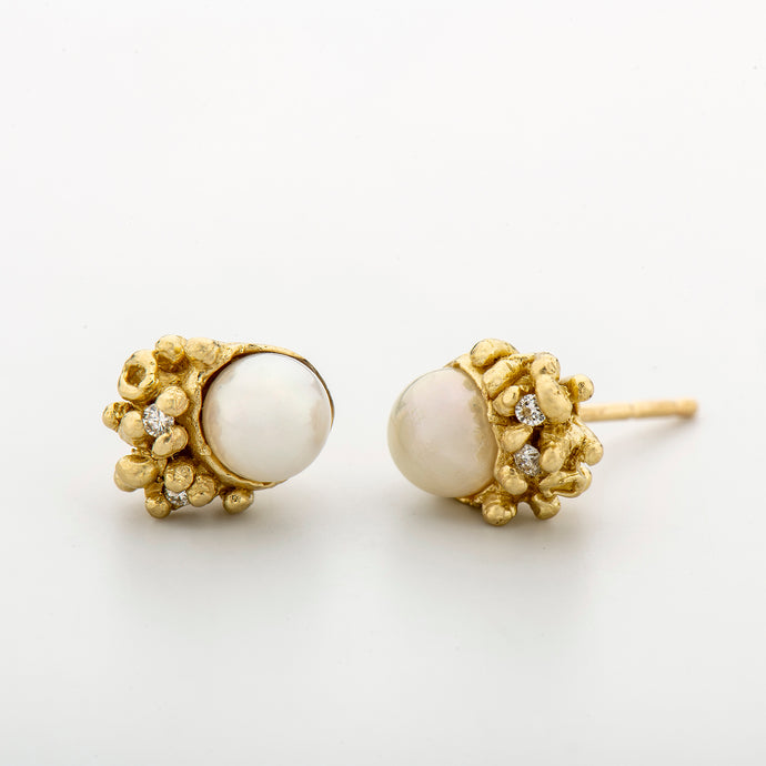 E1033 | Coral Pearl Studs with Diamonds