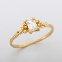 Load image into Gallery viewer, DR1031 | Lotus Flower Diamond Ring