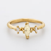 Load image into Gallery viewer, DR1035 | Queen of Marquise Diamond Ring