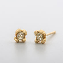 Load image into Gallery viewer, E1028 | Princess Cut Diamond Stud earrings