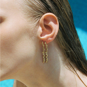 E1004 | Chandelier Earrings with White Diamonds