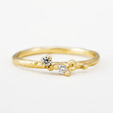 Load image into Gallery viewer, DR1024 | Dainty Cluster Ring with Diamonds