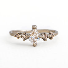 Load image into Gallery viewer, DR1026 | Pear Shaped Diamond Ring