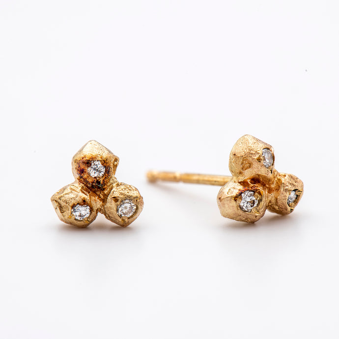 E1001 | Cluster Stud Earrings with Diamonds